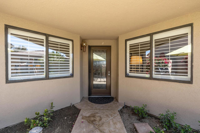 39432 Narcissus Way, Palm Desert CA: https://media.crmls.org/mediaz/c5435be7-a92d-4192-bc4c-b4fcaa8a9eeb.jpg
