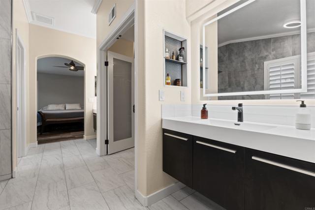 1209 Morgan Hill Dr, Chula Vista CA: https://media.crmls.org/mediaz/c543c96d-7bd3-41be-a738-8611fb883857.jpg