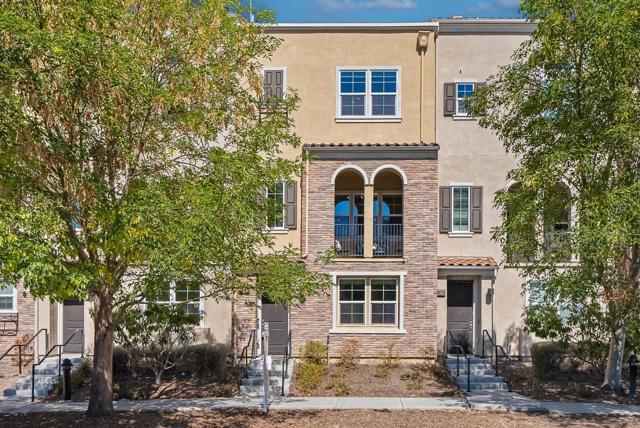 39857 Pelton Terrace, Newark CA: https://media.crmls.org/mediaz/c543dde4-320e-4bdb-9c11-1638f34605ee.jpg