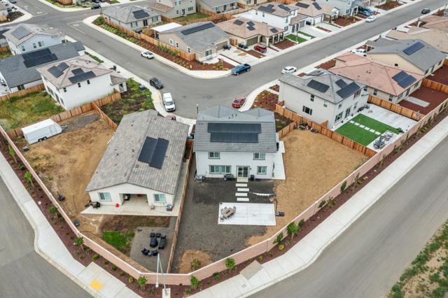 2224 Greenhorn Road, Patterson CA: https://media.crmls.org/mediaz/c543e1b4-6ec5-4589-8729-1ac8a6e29b16.jpg