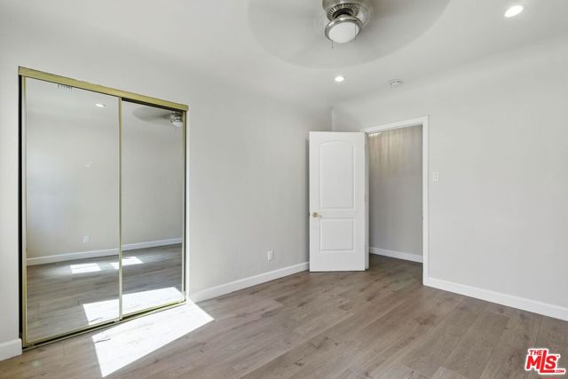 237 W Kelso Street, Inglewood CA: https://media.crmls.org/mediaz/c54462d7-447f-4173-9559-d04f944e484f.jpg