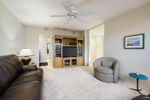 15 Duke Drive, Rancho Mirage CA: https://media.crmls.org/mediaz/c54495e4-faa6-4305-9763-5e609cf5705b.jpg