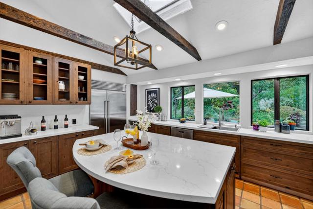 15098 Elm, Monte Sereno CA: https://media.crmls.org/mediaz/c544d3d9-185c-42a6-a0ab-4c323cad6f3f.jpg