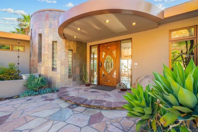 Image 10 of 75 For 14949 Presilla Dr