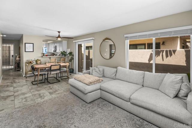 Detail Gallery Image 14 of 66 For 943 45 Windy Hill, Encinitas,  CA 92024 - 4 Beds | 4 Baths