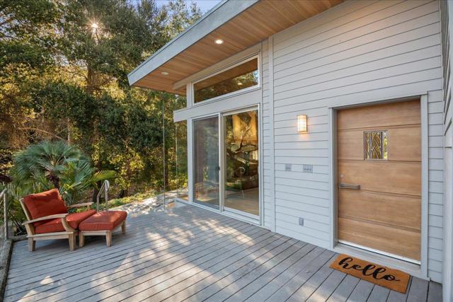 28140 Story Hill Lane, Los Altos Hills CA: https://media.crmls.org/mediaz/c54597a3-2cbe-466b-acc4-5ca3bafda74a.jpg