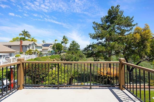 3708 Southridge, Oceanside CA: https://media.crmls.org/mediaz/c5490c8c-0998-4238-b597-71a8c08364a3.jpg