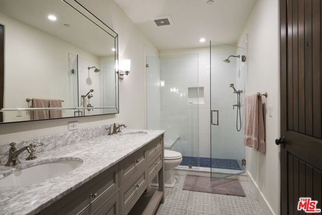 Drew Fenton | 879 Muskingum Avenue Pacific Palisades CA | MLS: 7240221 Drew Fenton | 879 Muskingum Avenue Pacific Palisades CA | MLS: 7240221