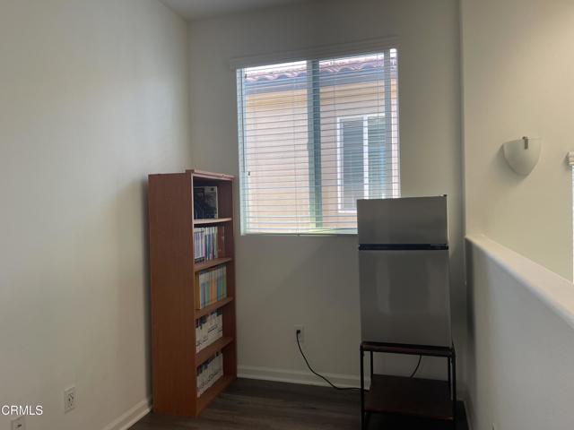 Detail Gallery Image 9 of 30 For 7937 N Keer Dr, Los Angeles,  CA 91335 - 5 Beds | 4 Baths