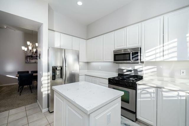 57916 Interlachen, La Quinta CA: https://media.crmls.org/mediaz/c54b97cb-089c-46bd-899f-140f67dc4cd5.jpg