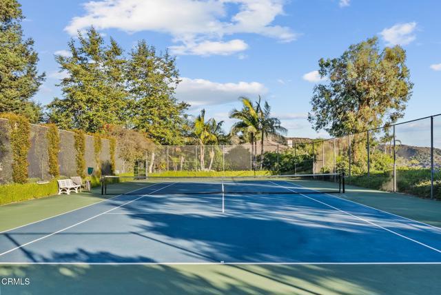 Detail Gallery Image 43 of 45 For 2596 Wallingford Dr, Beverly Hills,  CA 90210 - 4 Beds | 3/1 Baths