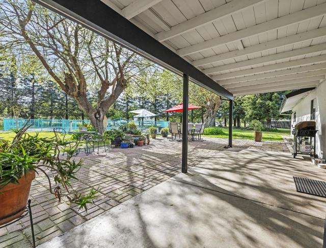 5419 Elliott Avenue, Atwater CA: https://media.crmls.org/mediaz/c54c3c3f-9788-4c7a-9d94-61076247e89a.jpg