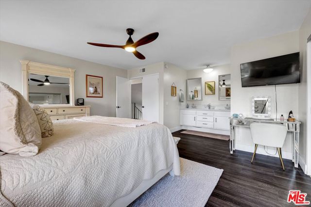 16424 Bubbling View Circle, Cerritos CA: https://media.crmls.org/mediaz/c54c5587-3f35-4988-be73-d1c2c6ff909c.jpg