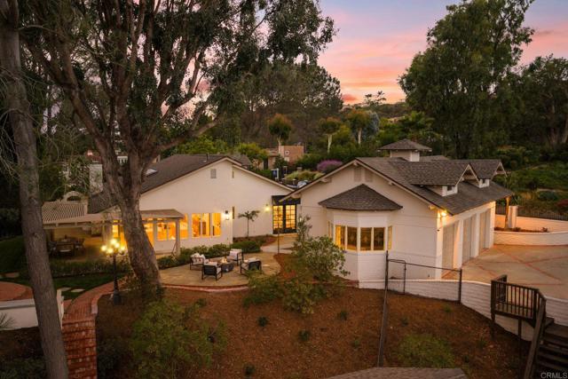 603 Sereno View Road, Encinitas CA: https://media.crmls.org/mediaz/c54c7dcb-d0d9-4711-9316-288fd8a1cbe9.jpg