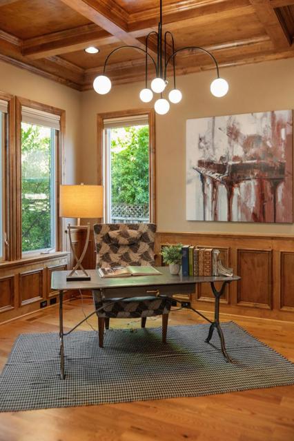 1509 Los Montes Drive, Burlingame CA: https://media.crmls.org/mediaz/c54d520d-f216-4d13-8ed0-ea02076239c8.jpg