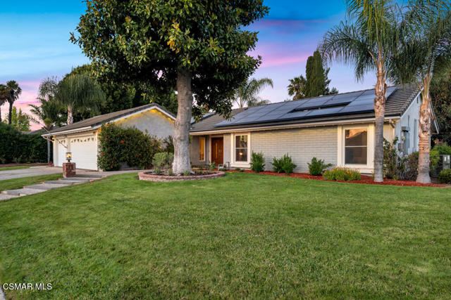 3000 Starling Avenue, Thousand Oaks CA: https://media.crmls.org/mediaz/c54d8d0c-60dc-4ca2-8ebc-b42fb364743c.jpg