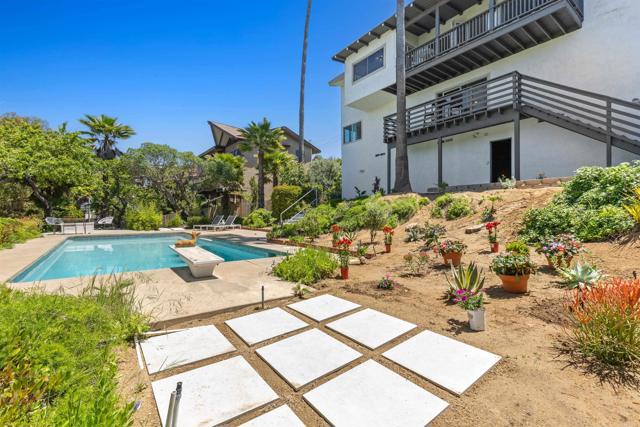 5740 Daffodil Lane, San Diego CA: https://media.crmls.org/mediaz/c54d9626-d179-47df-8b5d-4e229cf6e8e2.jpg