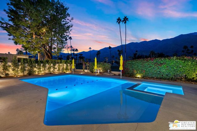 2367 S Yosemite Drive, Palm Springs CA: https://media.crmls.org/mediaz/c54e26de-475a-43c2-94ed-c891bf915650.jpg