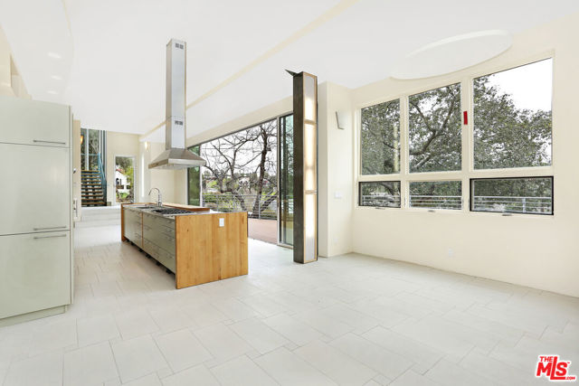 1801 Baxter Street, Los Angeles CA: https://media.crmls.org/mediaz/c54e694e-285a-4b30-9c24-2bed0900ce19.jpg