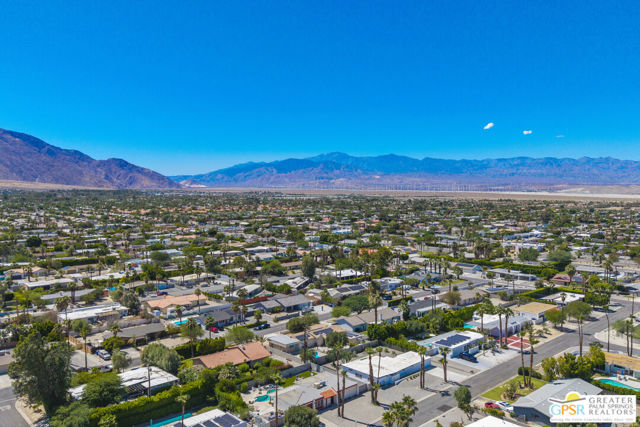 2222 N Acacia Road, Palm Springs CA: https://media.crmls.org/mediaz/c54fbe82-8254-4871-b54f-8a362be4d9c1.jpg
