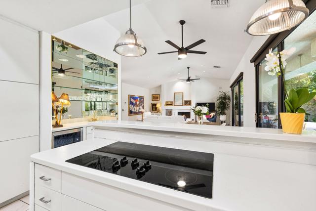 10605 Wimbledon Drive, Rancho Mirage CA: https://media.crmls.org/mediaz/c54fd3af-755a-49b3-8794-82d90ad68b6b.jpg
