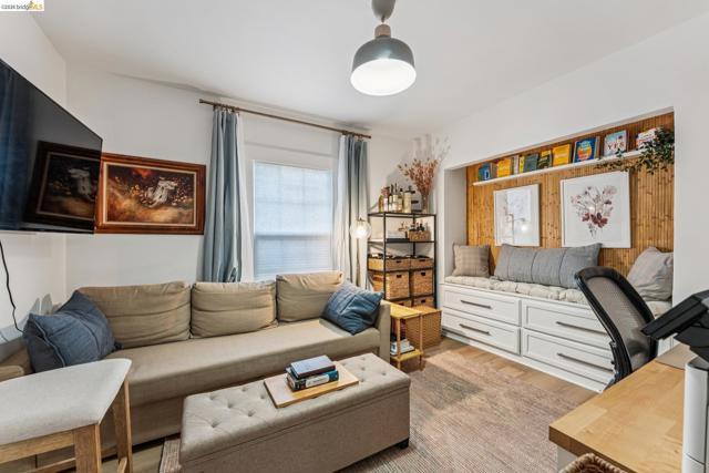 Image 23 of 60 For 1720 Auseon Ave