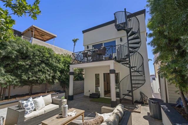 Detail Gallery Image 56 of 57 For 936 Armada, San Diego,  CA 92106 - 4 Beds | 3 Baths