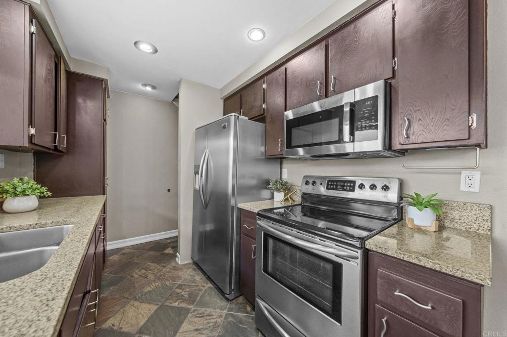 2710 Ariane Drive - photo 17