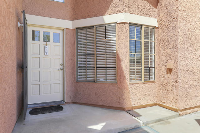 42285 Sultan Avenue, Palm Desert CA: https://media.crmls.org/mediaz/c551cbc9-dc07-4baf-8f2d-9795607bfc46.jpg