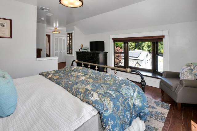 280 Fairview Avenue, Ben Lomond CA: https://media.crmls.org/mediaz/c552407f-3903-468c-80f8-1207232c9058.jpg