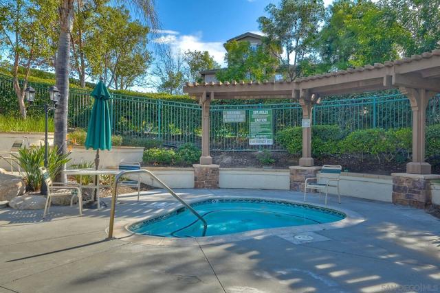 26493 Arboretum Way, Murrieta, California 92563, 3 Bedrooms Bedrooms, ,2 BathroomsBathrooms,Townhouse,For Sale,Arboretum Way,250019384SD