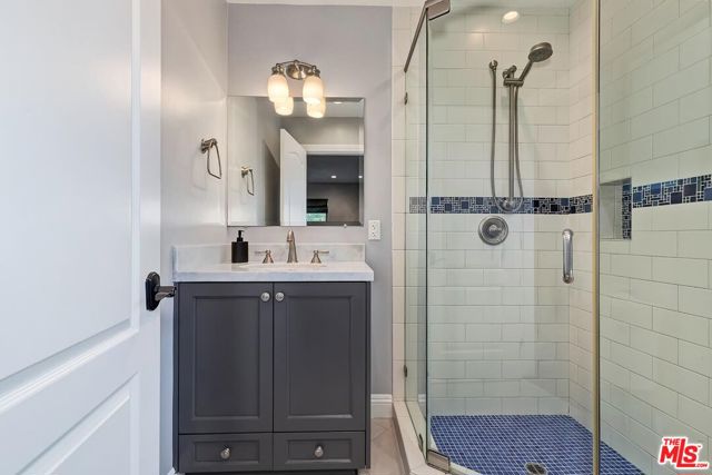 1524 Reeves Street, Los Angeles CA: https://media.crmls.org/mediaz/c5547b68-45fe-49f9-9a5b-ca12e6c63884.jpg