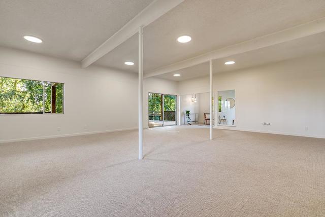 Image 49 of 71 For 7 Clubhouse Road