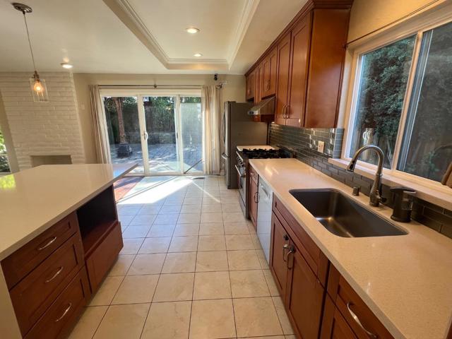 2975 Fahrner Court, San Jose CA: https://media.crmls.org/mediaz/c5568b03-0bb3-4ca7-aec0-0c50cfb8f83e.jpg