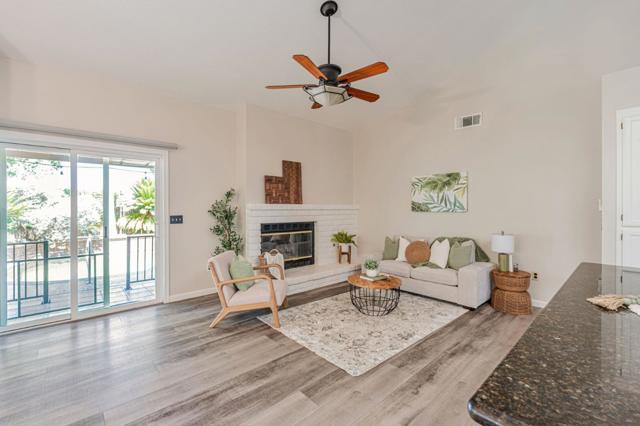 4025 Santa Maria Place, Turlock CA: https://media.crmls.org/mediaz/c5571aac-48d7-4d71-b865-d9397bc1d302.jpg