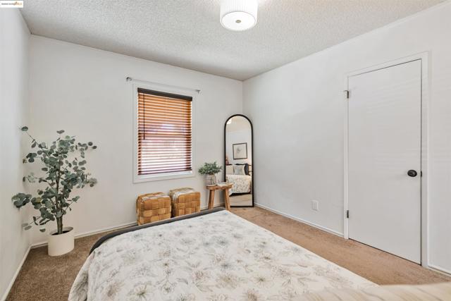 197 Georgia Way, San Leandro CA: https://media.crmls.org/mediaz/c5578e11-3165-4572-82e1-b78c7544aaee.jpg