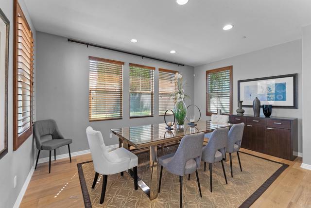Detail Gallery Image 15 of 62 For 7090 Sitio Corazon, Carlsbad,  CA 92009 - 4 Beds | 3/1 Baths