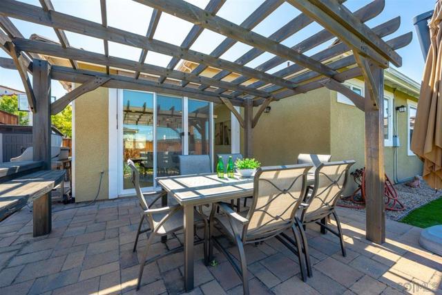 3190 Violet St, San Luis Obispo CA: https://media.crmls.org/mediaz/c557d3b9-11ed-4c7d-8d91-c441ffed9871.jpg