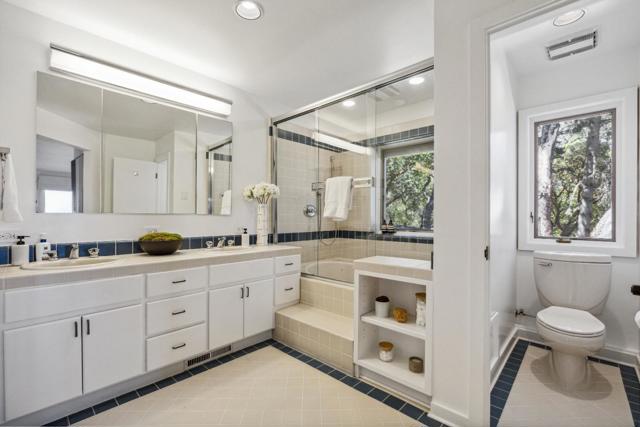 33 Bear Glen Drive, Woodside CA: https://media.crmls.org/mediaz/c55836a7-5ab0-4fa6-a7c5-51015c2e8551.jpg