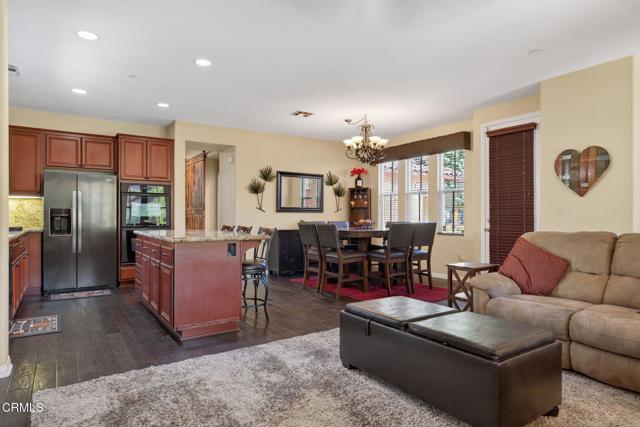 Detail Gallery Image 10 of 37 For 615 Boston Ave, Ventura,  CA 93004 - 4 Beds | 4 Baths