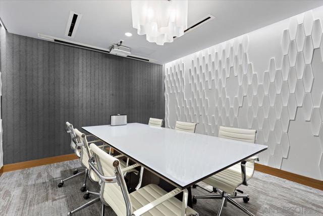 888 W E Street, San Diego CA: https://media.crmls.org/mediaz/c559fa7c-1752-424e-ae82-abecab42bceb.jpg