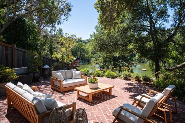 602 Vista Drive, Redwood City CA: https://media.crmls.org/mediaz/c55a949a-721c-43d8-b985-aa4649966e10.jpg