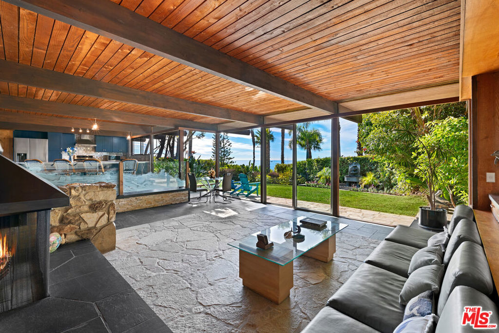 MLS #26853975 image #11
