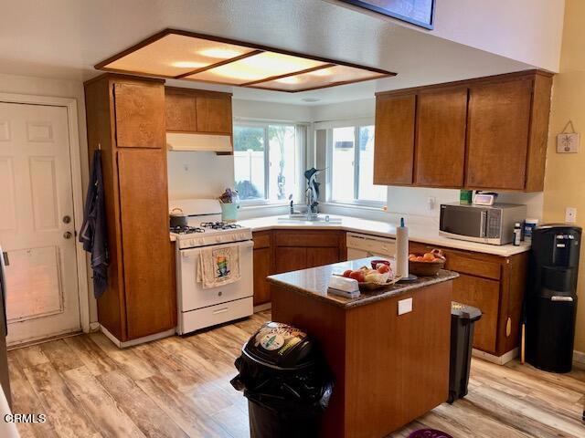 216 Cottonwood Lane, Fillmore, CA, 93015 216 Cottonwood Lane, Fillmore, CA, 93015