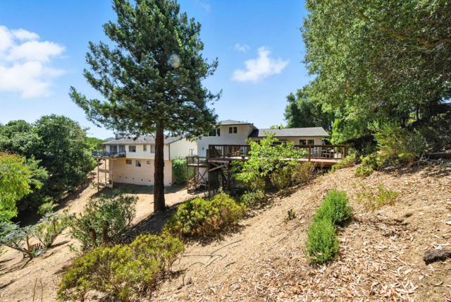 5529 Feather Court, Castro Valley CA: https://media.crmls.org/mediaz/c55b67d9-9dfb-413a-9779-e76e36fe9053.jpg