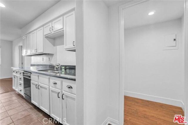 5003 Tilden Avenue, Sherman Oaks CA: https://media.crmls.org/mediaz/c55b931f-30ab-4dee-9c16-55a54af9b88a.jpg