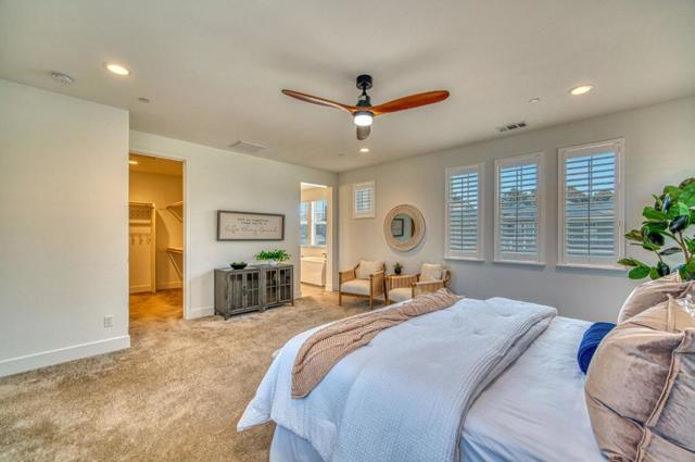 267 Sandy Gulch Drive, Marina CA: https://media.crmls.org/mediaz/c55bb433-f1f5-4b81-bdef-58a599ad5c02.jpg