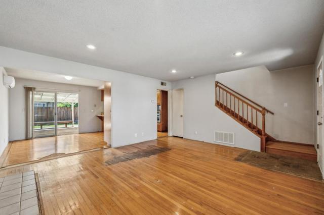 260 Bangor Avenue, San Jose CA: https://media.crmls.org/mediaz/c55bdcb2-024b-42ca-981f-ec18ce3aed40.jpg