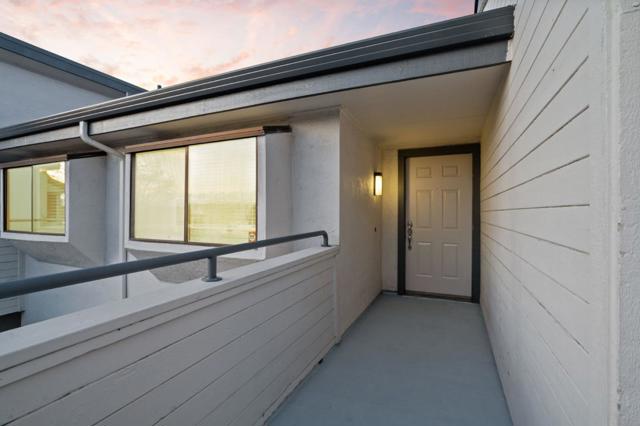 6474 Buena Vista Drive, Newark CA: https://media.crmls.org/mediaz/c55e0ce2-7d45-4b9b-9474-4e651dbeb5fd.jpg
