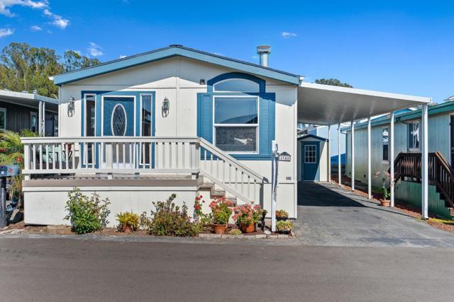 100 N Rodeo Gulch Road, Soquel CA: https://media.crmls.org/mediaz/c56023f1-d7c2-4d10-94a1-aa1b1dd2e68d.jpg